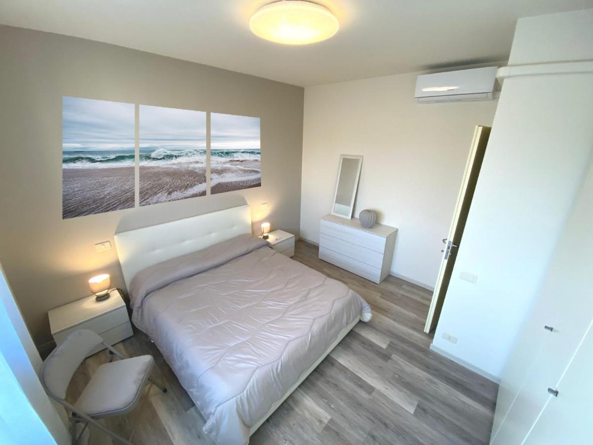 Clare House Per Una Vacanza "Chic" Vila Porto Recanati Exterior foto