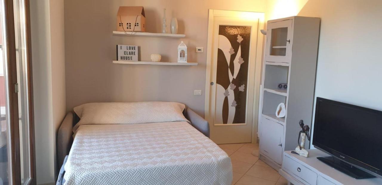 Clare House Per Una Vacanza "Chic" Vila Porto Recanati Exterior foto
